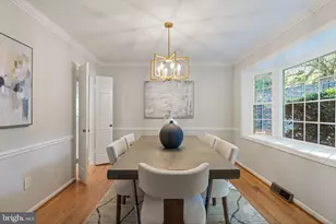 9713 Rhapsody Dr, Vienna, VA 22181 - Photo 4
