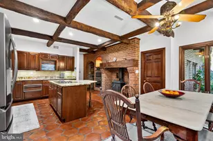 10217 Cedar Pond Dr, Vienna, VA 22182 - Photo 48