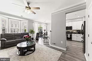 13649 Venturi Ln, Herndon, VA 20171 - Photo 10