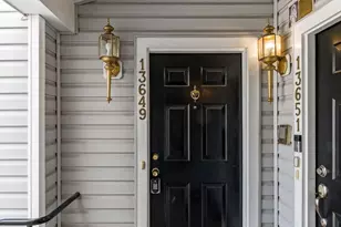 13649 Venturi Ln, Herndon, VA 20171 - Photo 4