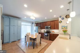 6931 Rolling Creek Way, Alexandria, VA 22315 - Photo 4