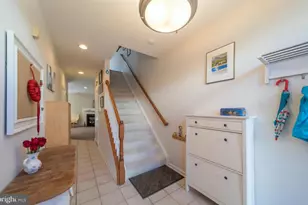6931 Rolling Creek Way, Alexandria, VA 22315 - Photo 20