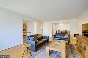 7640 Provincial Dr, McLean, VA 22102 - Photo 12
