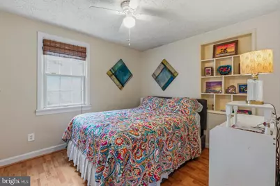 6935 Kenfig Drive, Falls Church, VA 22042 - Photo 20