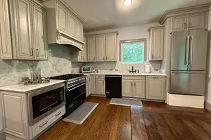 8747 Brook Rd, McLean, VA 22102 - Photo 12