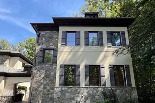 8747 Brook Rd, McLean, VA 22102 - Photo 2