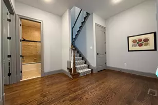 8747 Brook Rd, McLean, VA 22102 - Photo 4