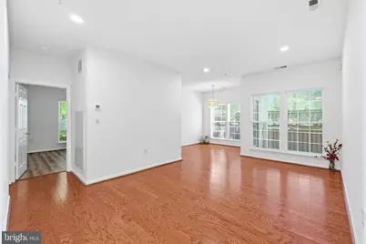 4132 Fountainside Lane #101, Fairfax, VA 22030 - Photo 8