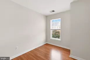 8108 Dove Cottage Ct, Lorton, VA 22079 - Photo 32