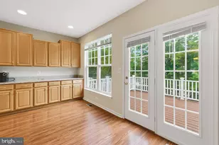 8108 Dove Cottage Ct, Lorton, VA 22079 - Photo 18