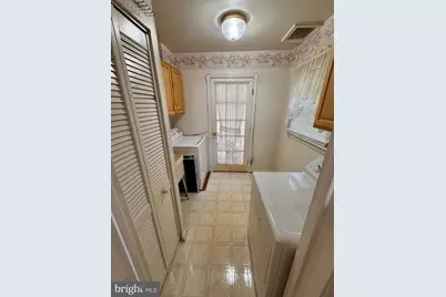 8016 Rockwood Court, Springfield, VA 22153 - Photo 30