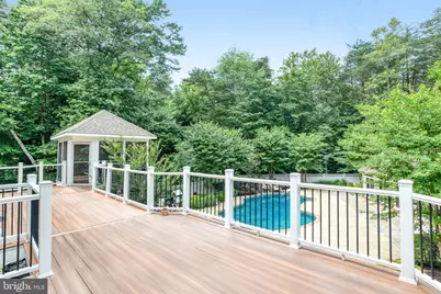 8261 Roseland Drive, Fairfax Station, VA 22039 - Photo 100