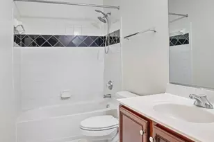 8261 Roseland Dr, Fairfax Station, VA 22039 - Photo 82