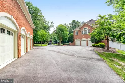 8261 Roseland Drive, Fairfax Station, VA 22039 - Photo 128
