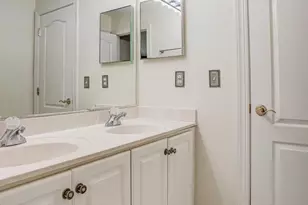 8261 Roseland Dr, Fairfax Station, VA 22039 - Photo 68