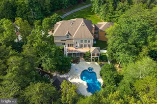 8261 Roseland Dr, Fairfax Station, VA 22039 - Photo 144
