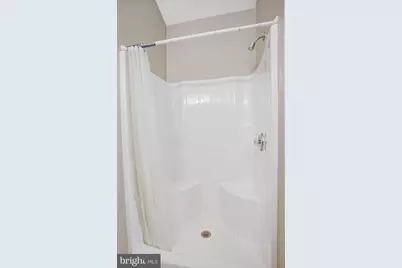 8261 Roseland Drive, Fairfax Station, VA 22039 - Photo 118