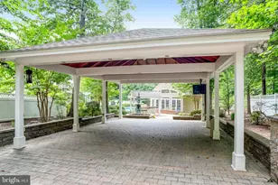 8261 Roseland Dr, Fairfax Station, VA 22039 - Photo 126