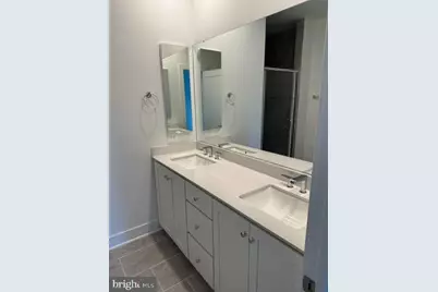 11256 Bunsen Street, Reston, VA 20190 - Photo 2