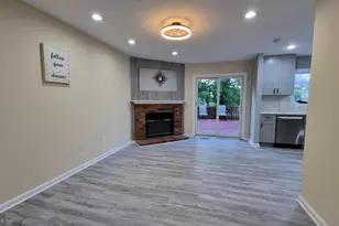 7106 Snug Harbor Ct, Alexandria, VA 22315 - Photo 14
