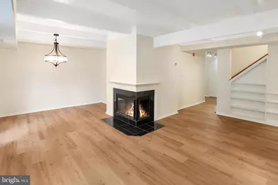 11172 Glade Drive, Reston, VA 20191 - Photo 14