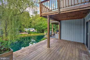 11172 Glade Dr, Reston, VA 20191 - Photo 12