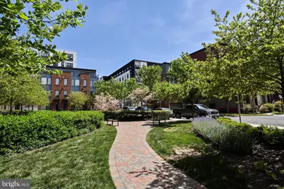 8337 Looking Glass Way, Fairfax, VA 22031 - Photo 6
