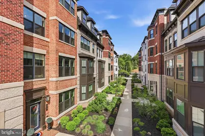 213 Market Square NW #19, Vienna, VA 22180 - Photo 8