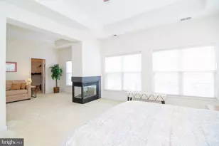 2460 Cypress Green Ln, Herndon, VA 20171 - Photo 28