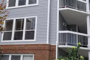 3178 Summit Square Dr, Oakton, VA 22124 - Photo 44