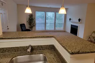 3178 Summit Square Dr, Oakton, VA 22124 - Photo 32