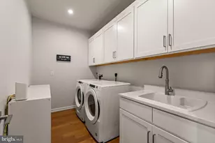 1734 McKenna Point Dr, McLean, VA 22102 - Photo 16