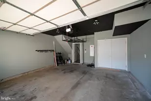 14304 Beckett Glen Cir, Chantilly, VA 20151 - Photo 14