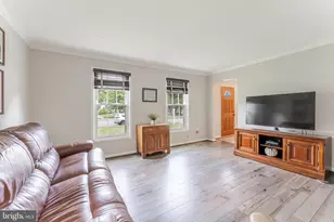 6600 Crayford St, Burke, VA 22015 - Photo 20