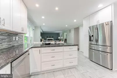 6600 Crayford Street, Burke, VA 22015 - Photo 10