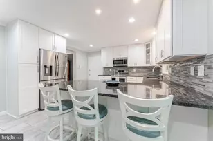 6600 Crayford St, Burke, VA 22015 - Photo 12