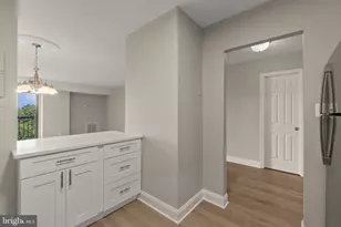 3800 Powell Ln, Falls Church, VA 22041 - Photo 8