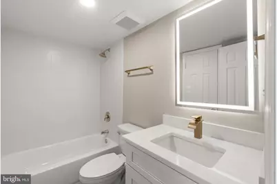 3800 Powell Lane #1218, Falls Church, VA 22041 - Photo 10