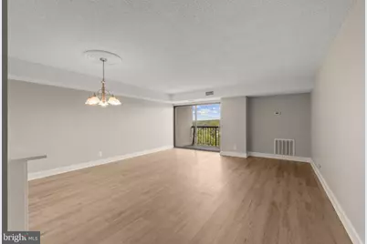 3800 Powell Lane #1218, Falls Church, VA 22041 - Photo 2