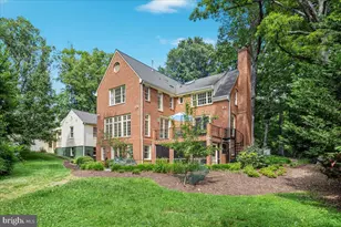 7131 Woodland Dr, Springfield, VA 22151 - Photo 4