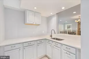 7131 Woodland Dr, Springfield, VA 22151 - Photo 60