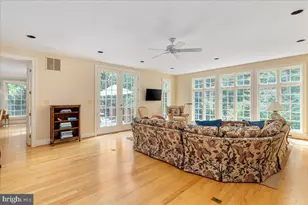 7131 Woodland Dr, Springfield, VA 22151 - Photo 16
