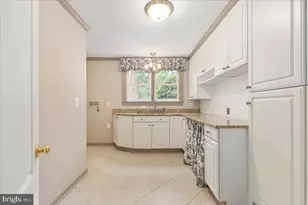 7131 Woodland Dr, Springfield, VA 22151 - Photo 28
