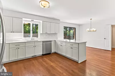 6294 Dunaway Court, McLean, VA 22101 - Photo 14