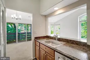 3152 Covewood Ct, Falls Church, VA 22042 - Photo 10