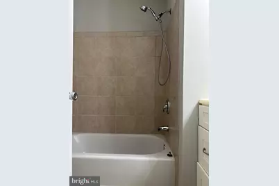 10152 Village Knolls Court, Oakton, VA 22124 - Photo 32