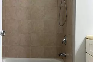 10152 Village Knolls Ct, Oakton, VA 22124 - Photo 32