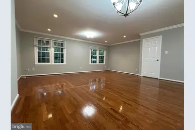 10152 Village Knolls Court, Oakton, VA 22124 - Photo 10