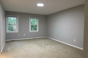 10152 Village Knolls Ct, Oakton, VA 22124 - Photo 16