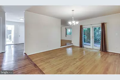 7220 Vistas Lane, McLean, VA 22101 - Photo 16